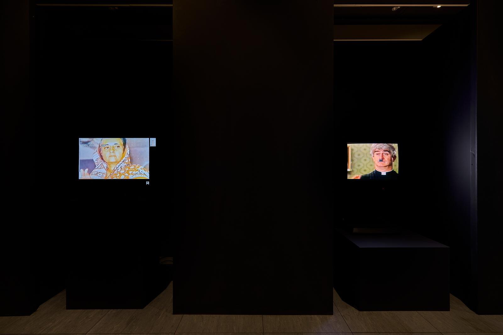 Jas Singh: two screens